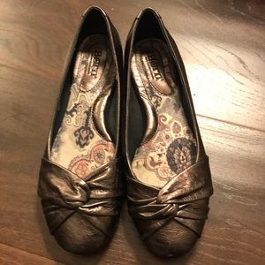 Born Brown metallic flats (Lilly)